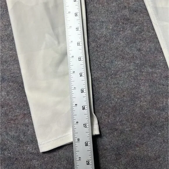 Alo Yoga High Waist Vapor Legging White Camo Medium - Picture 6 of 7